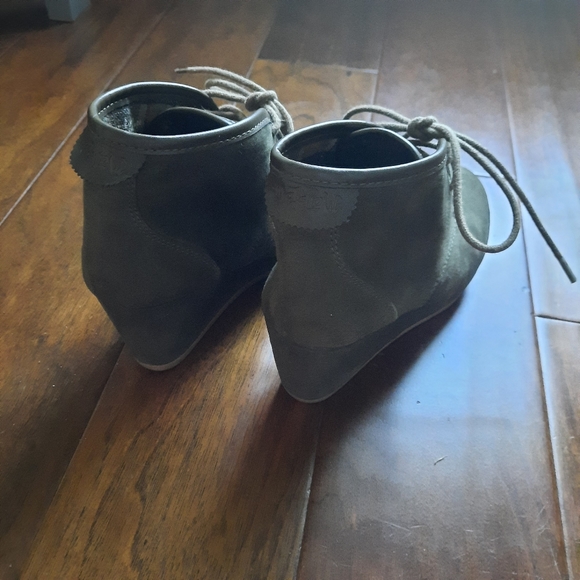 Wedge booties - Picture 2 of 3